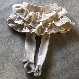 Baby skirt with leggings